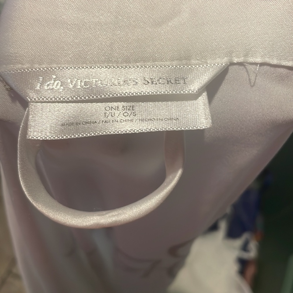 Victoria’s Secret Bride robe - Picture 8 of 8